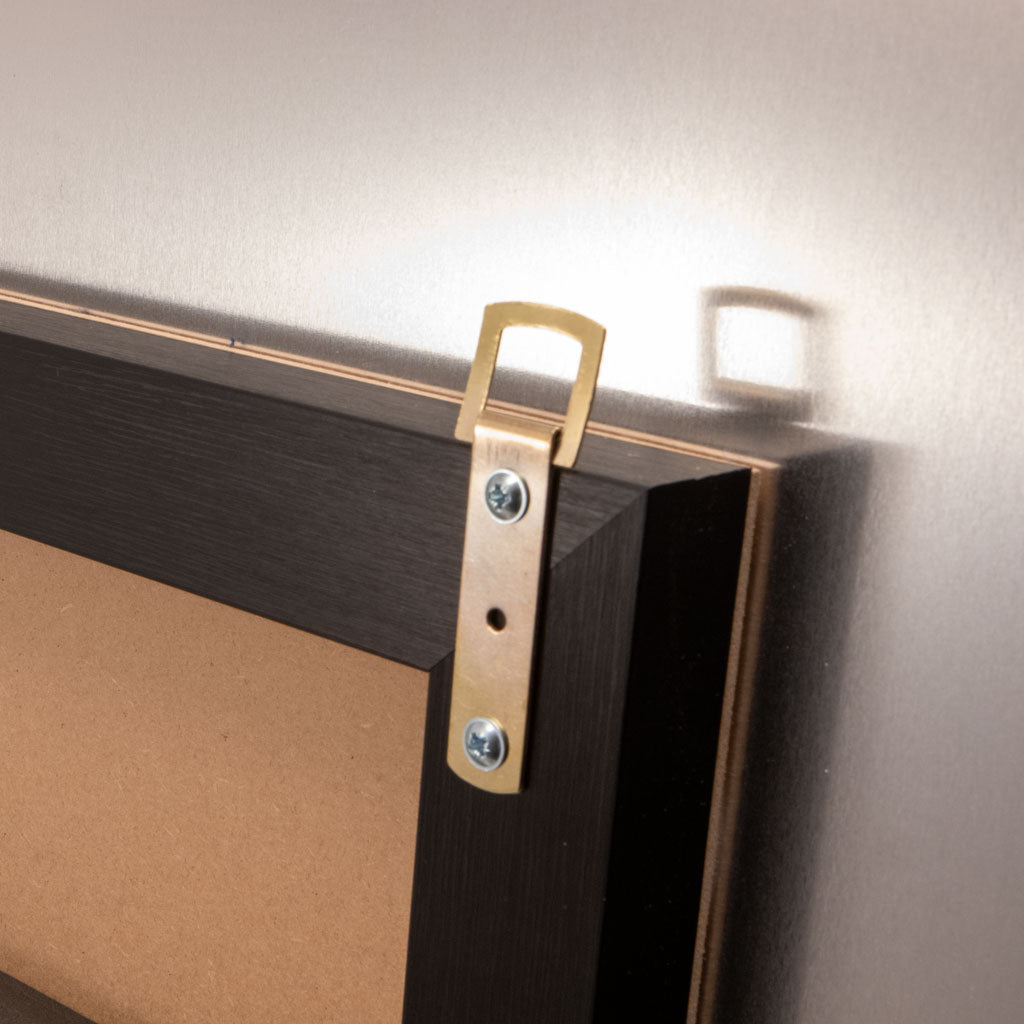 Luxury hanging for resin wall art 