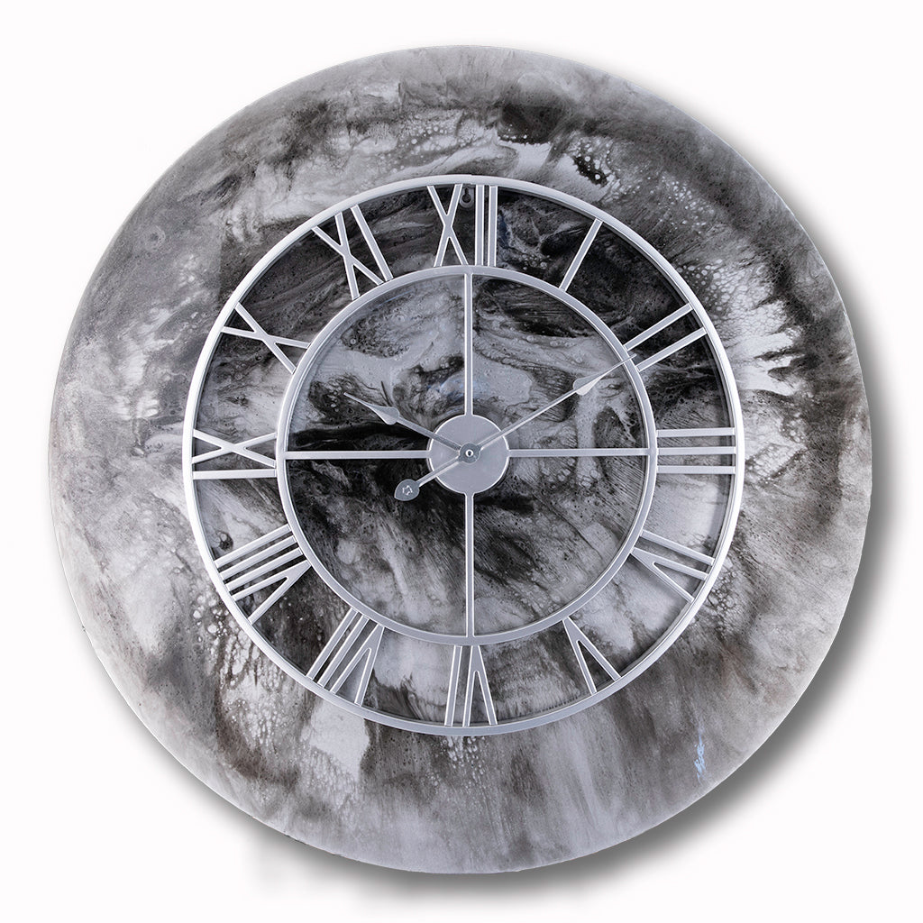 Wall clock in Midnight black and silver